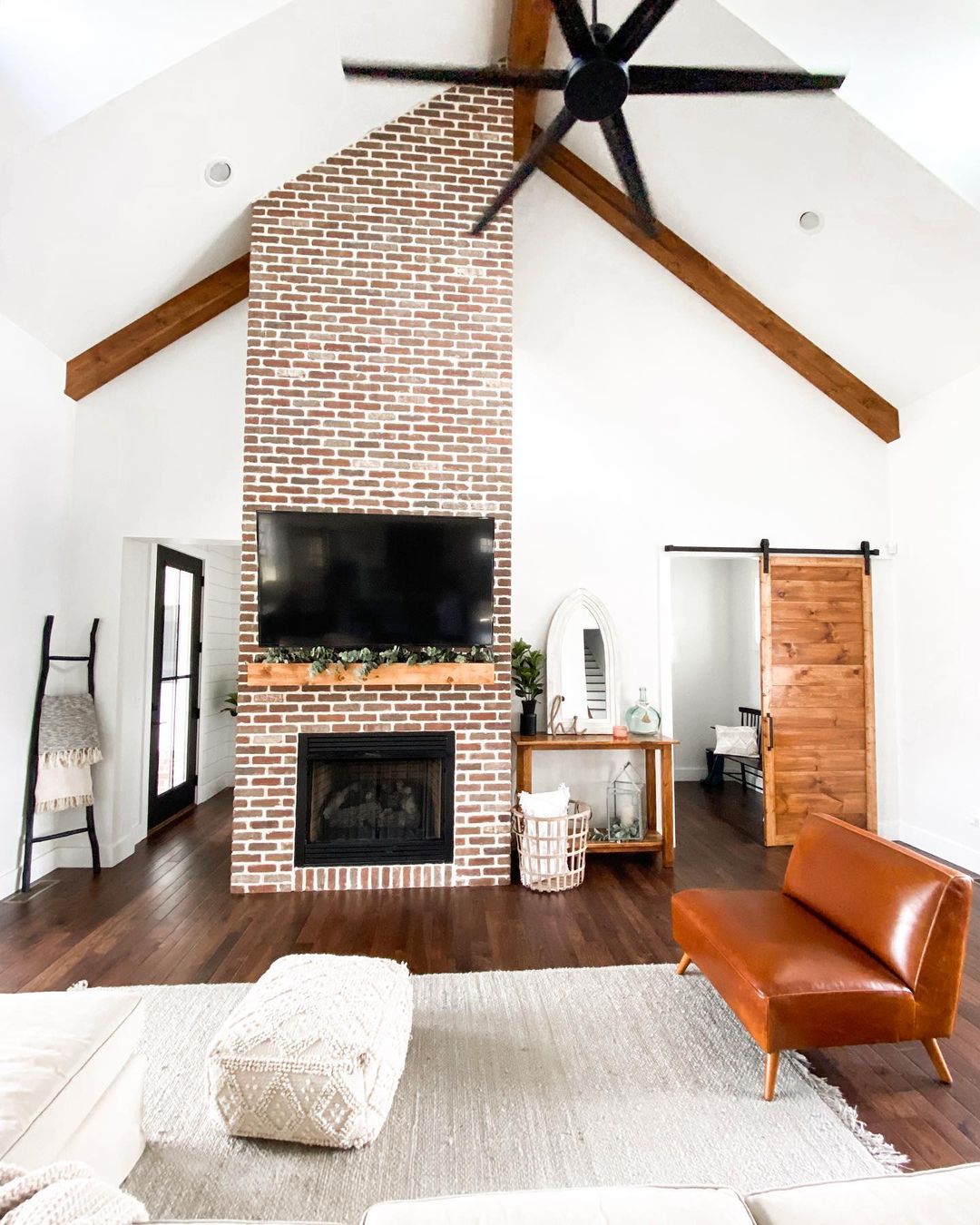 Peppermill-ThinBrickFireplace-@keeverfarmhouse-2